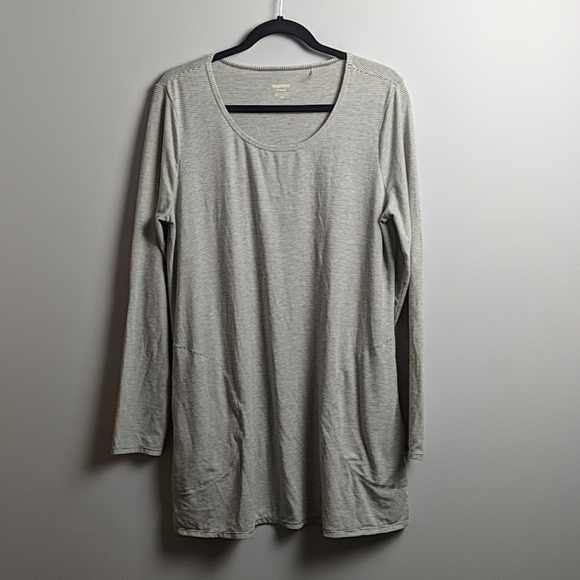 Toad&Co Tops - Toad & Co Swiftly Long Sleeve Tunic Patch Elbow L